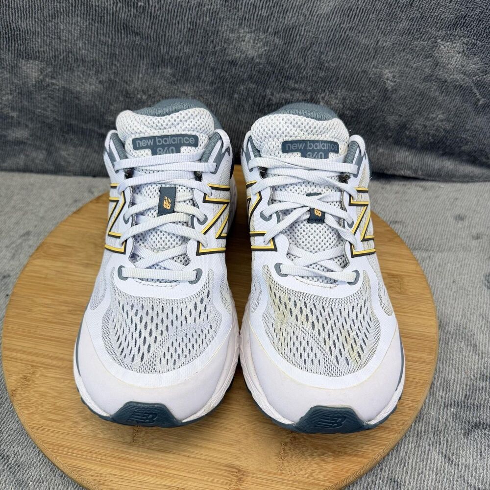 New Balance 840 v5 Shoes Womens Size 10 White Running Training Sneakers W840LA5 - Picture 3 of 12